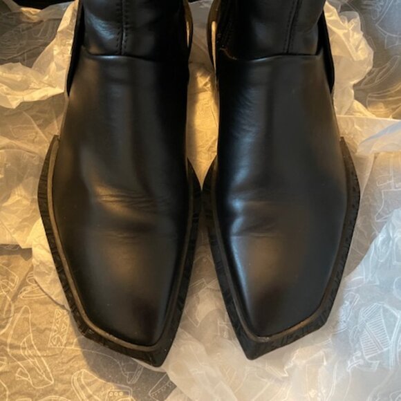 LAST PRICE Fluevog x Star Trek Starfleet Black Leather Boots Size 7 $499 DEAL - Picture 5 of 15